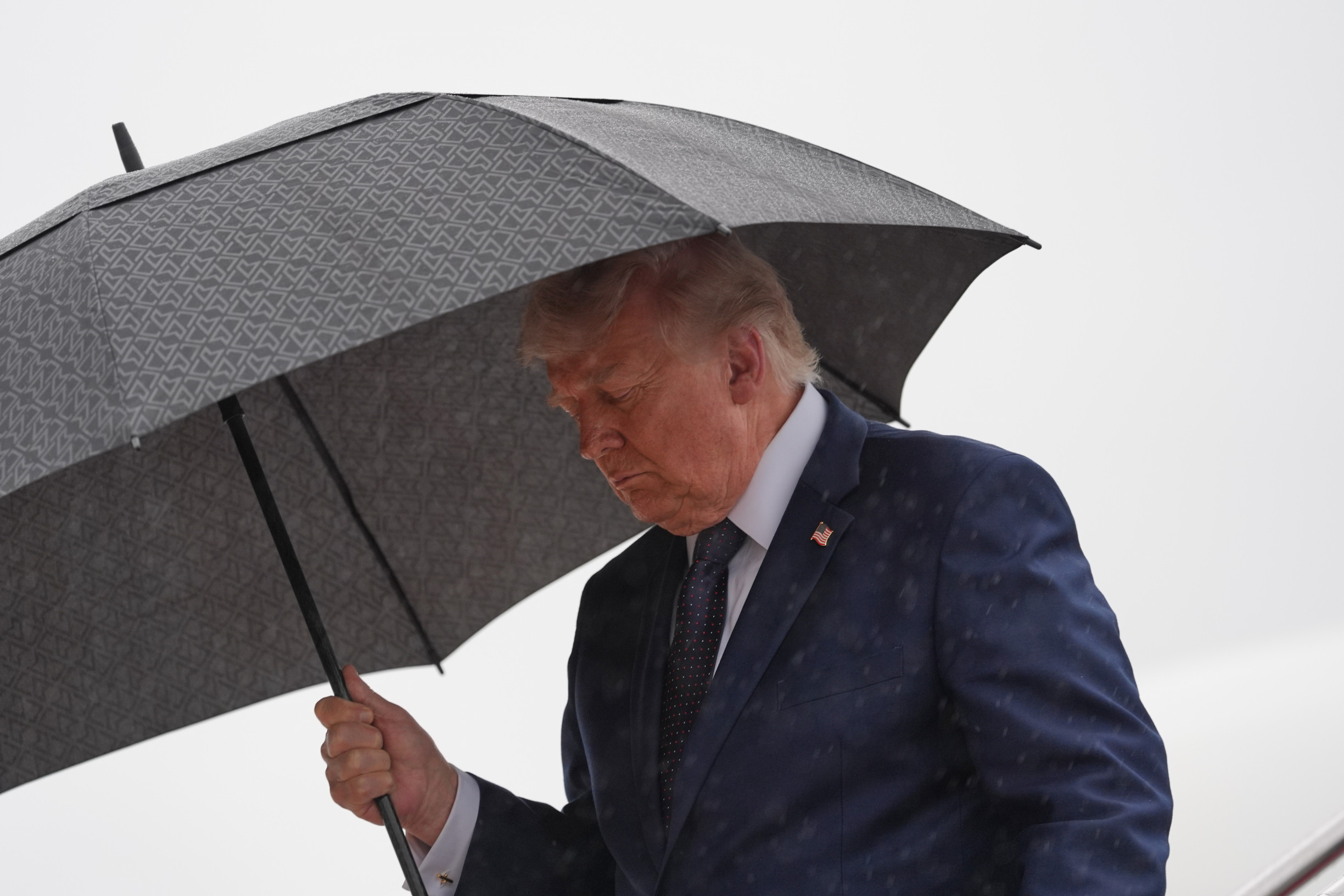 Trumpov svet (490. deň): Kam smeruje dohoda medzi USA a Iránom? Vyzerá to na Trumpovu prehru