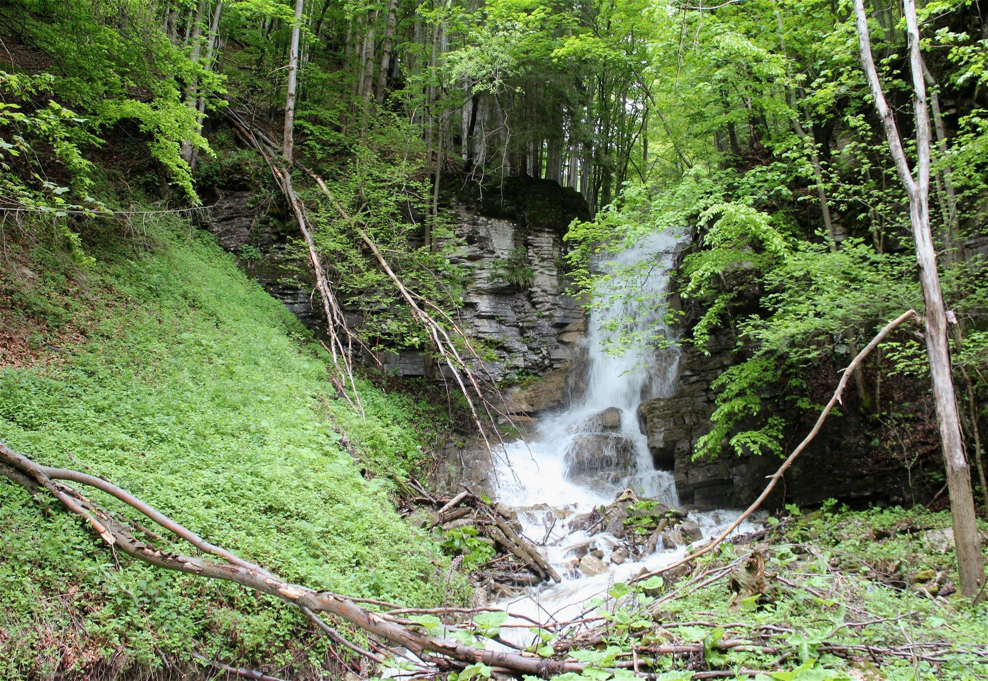 Hiking Basecamp pozýva do Veľkej Fatry: vodopády, hrebeňovky aj Vlkolínec na bicykli