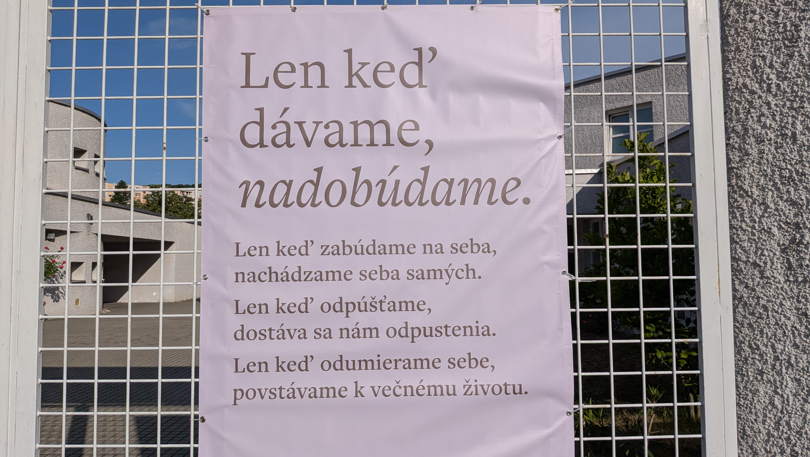 Už to k nám z EÚ ide: práva pre gejov a lesby, pokrok pre sp