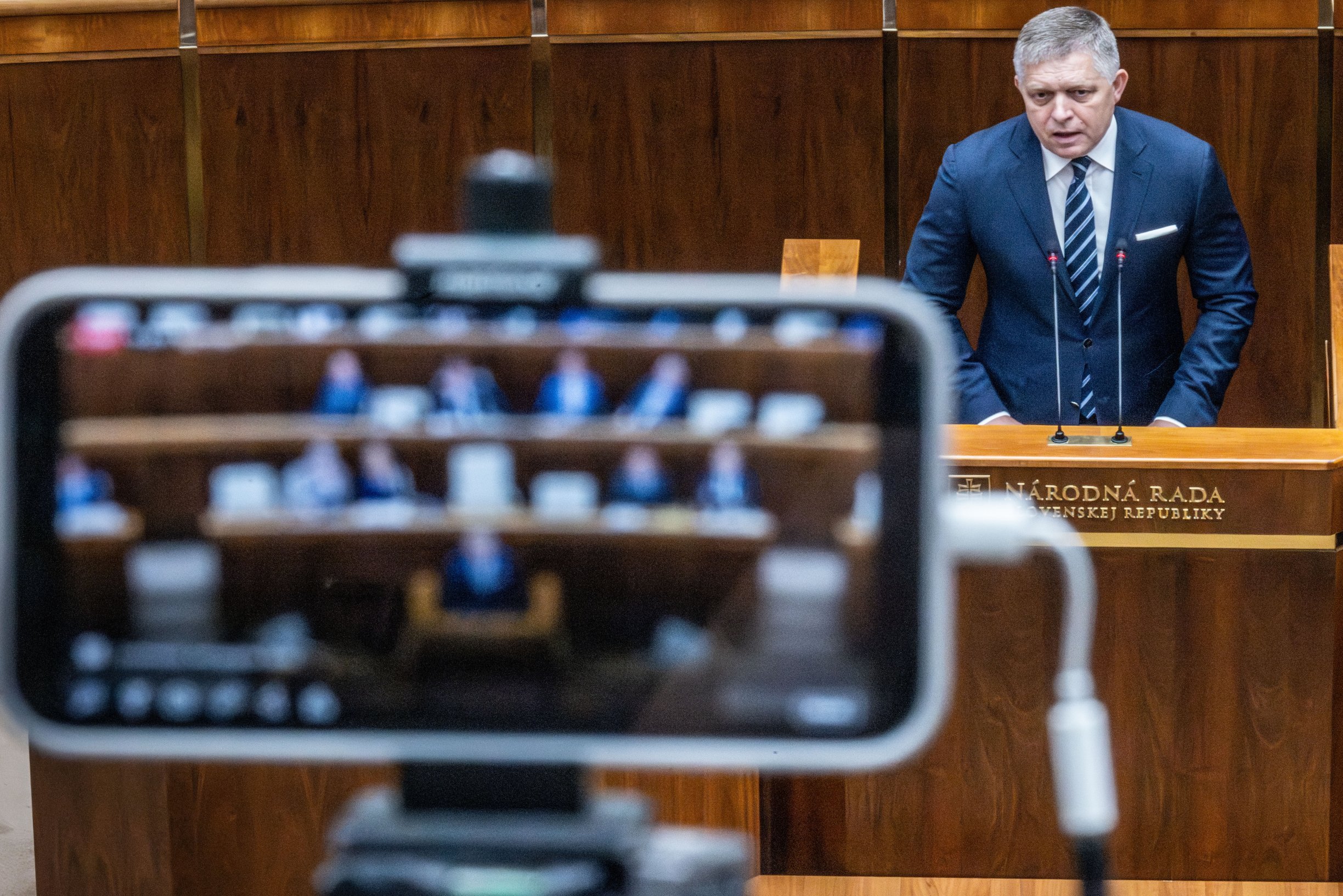 Slovensko neurobilo žiaden pokrok v boji proti korupcii, hodnotí EÚ. Problém vidí aj v tom, ako vznikajú zákony