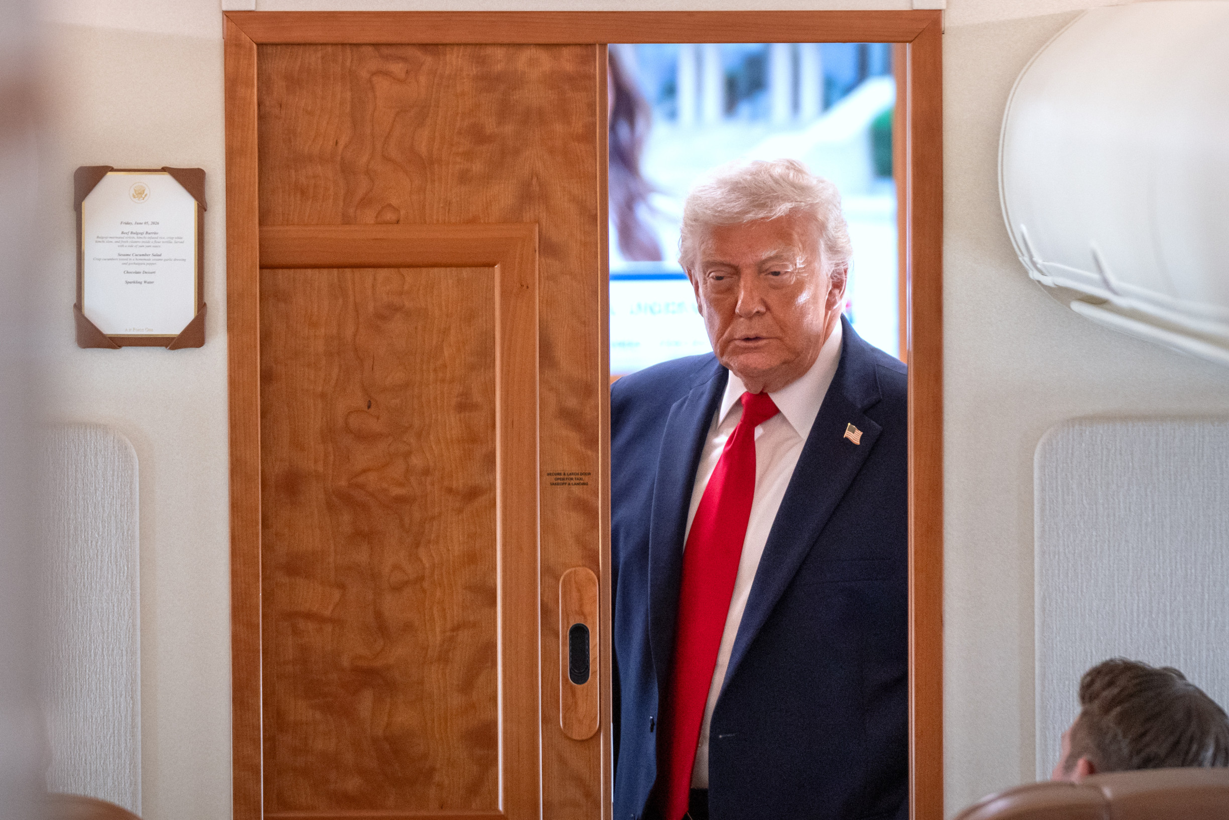 Trumpov svet (504. deň): USA môžu uniesť Castra, ale čo poto