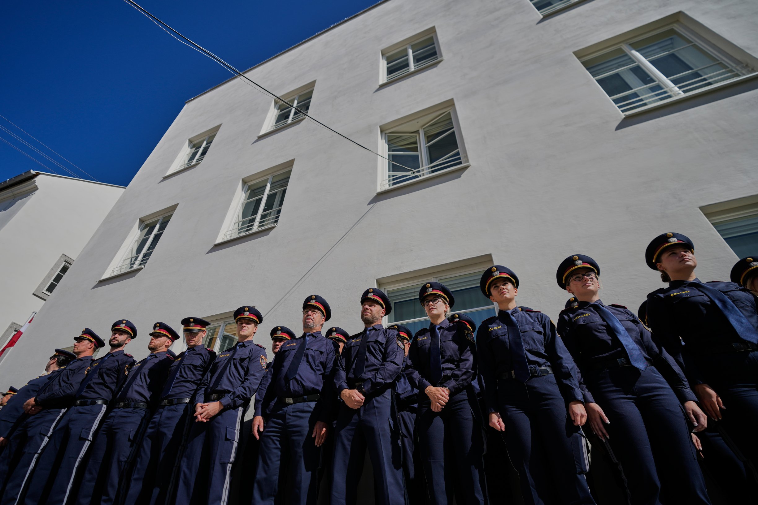 Z Hitlerovho rodného domu v Rakúsku spravili policajnú stanicu, aby tam neonacisti nechodili hajlovať
