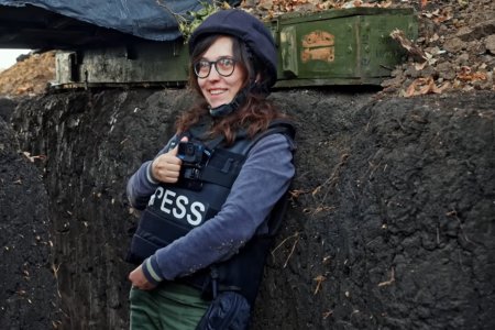 Ukrajinská frontová reportérka Bucko: O vojne som sa naučila nielen informovať, ale aj v nej žiť