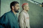 Film Bojovník mieša žánre tak, ako keď si do proteínového šejku dáte salámu s rohypnolom