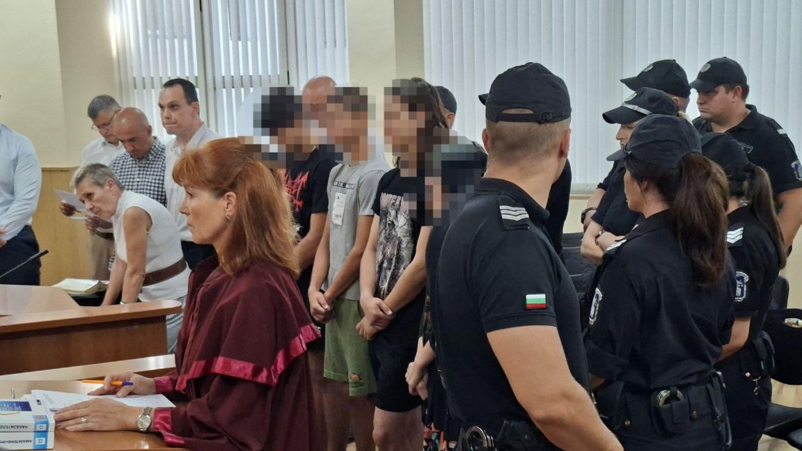 Vražda so svastikou, útok na migrantov i&nbsp;hajlovanie. Bulharsko šokovali prípady neonacistického násilia aj ruské vzory