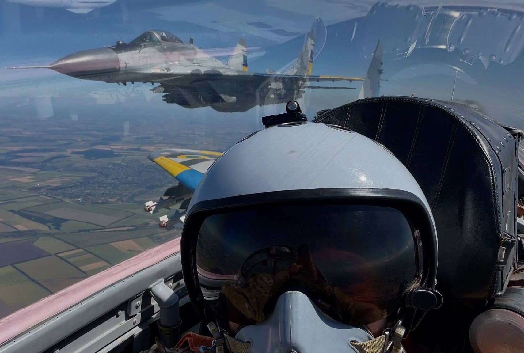 Vývoj bojov (1637. deň): Boj lietadiel MiG-29 zo Slovenska proti Rusku pokračuje – agresorovi ničia mosty