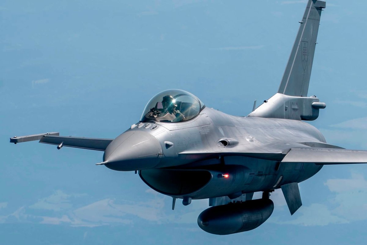 Slovakia's Defense Minister Proposes Buying Four More F-16 Jets for $400 Million